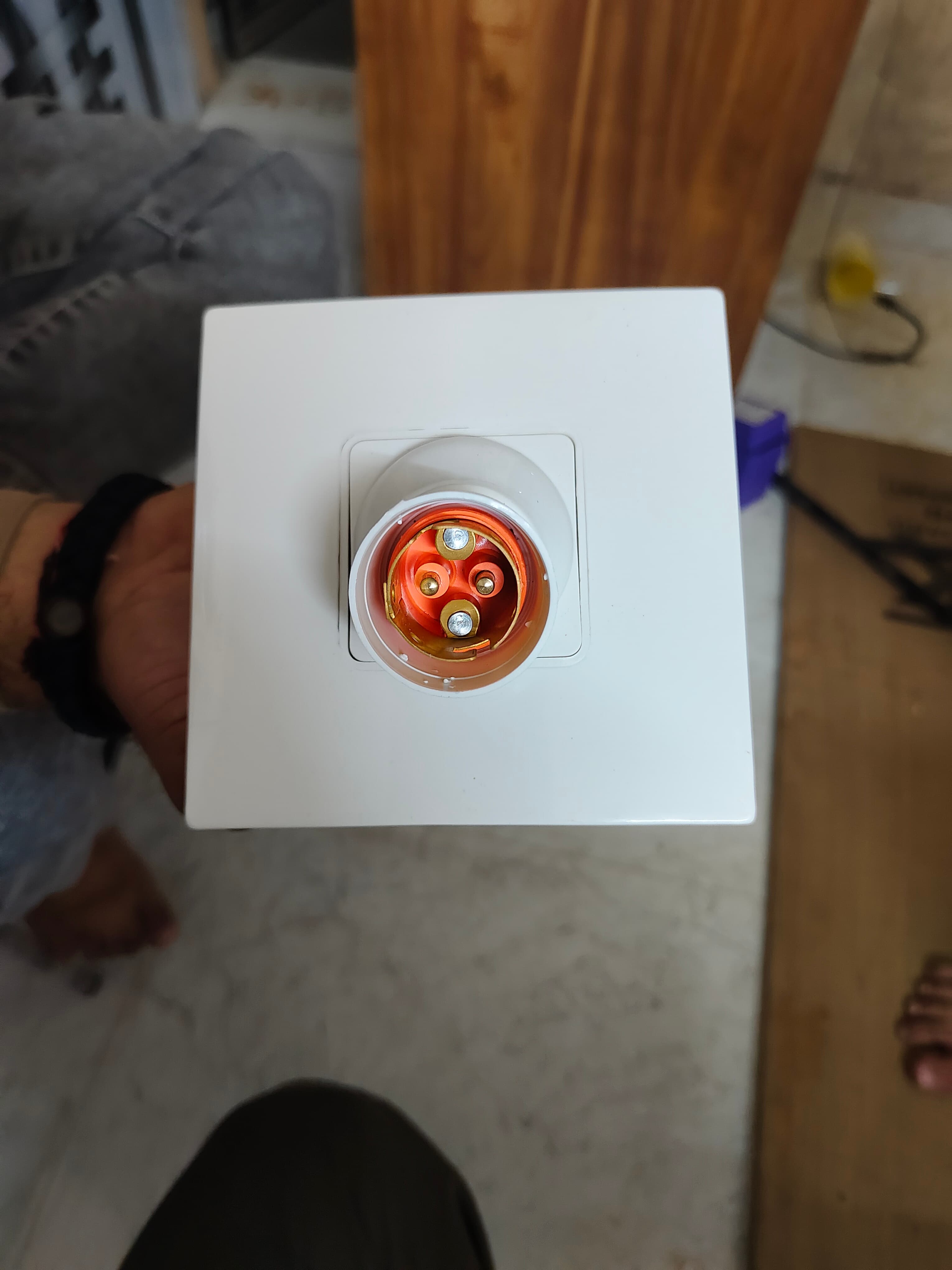 Modular angal Lamp holder